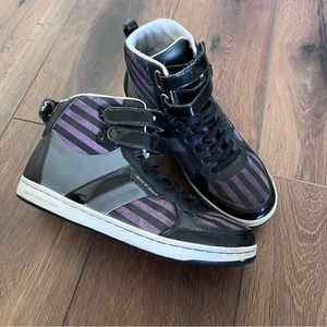 listing-status-banner